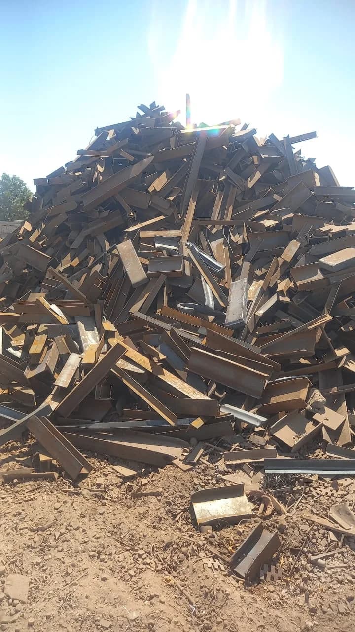 Good Luck Scrap site and material photo 12